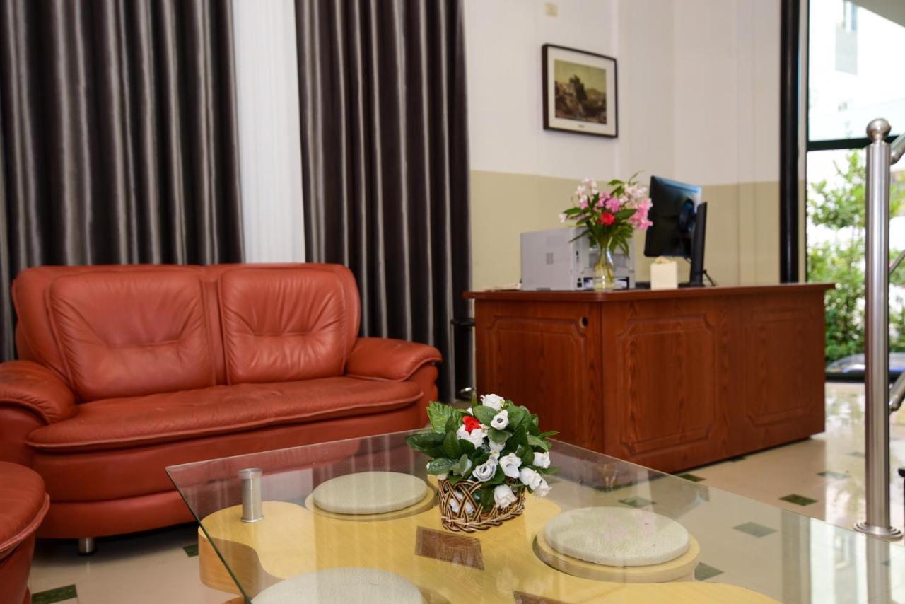 Koa Hotel Durrës Buitenkant foto